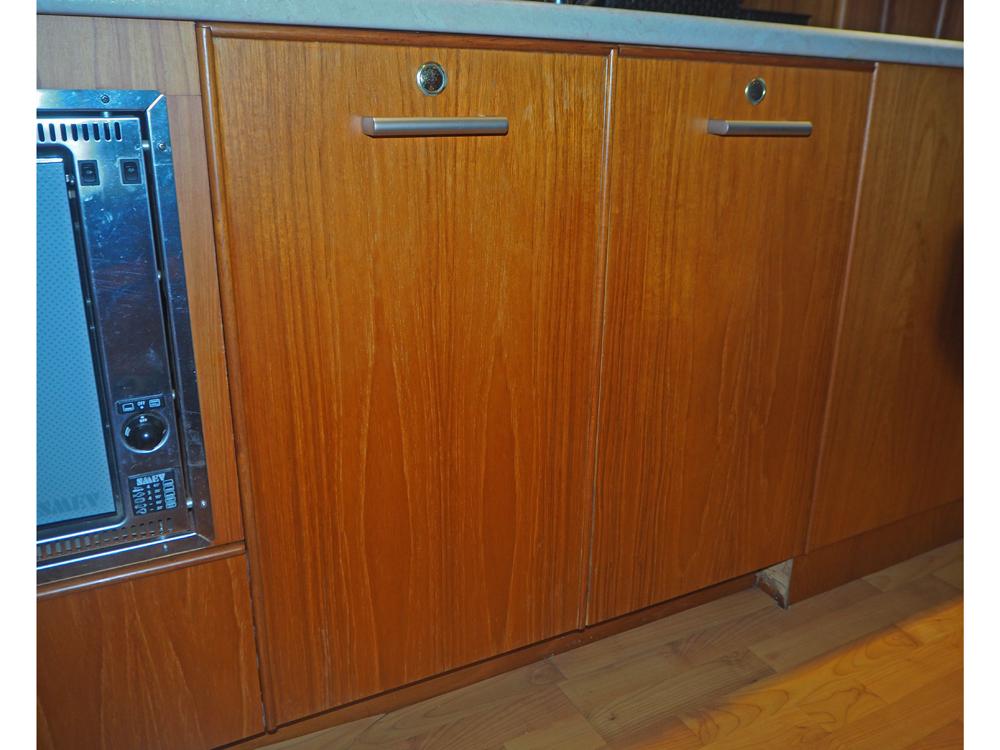 Aft cabin, Accommodation